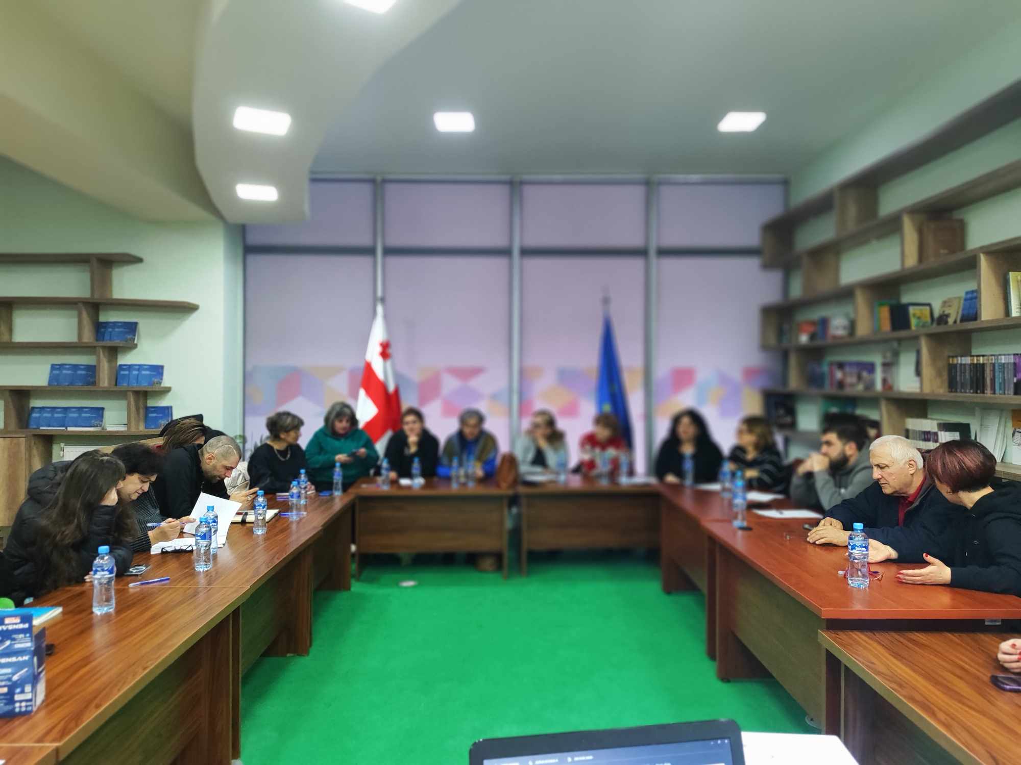 ა(ა)იპ “ბავშვი, ოჯახი, საზოგადოებისა” და “სტუდია ეი-დი-სის” თანამშრომლებისთვის ტრენინგი დაიწყო